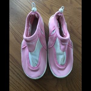 River surf water shoes - beach/rafting/skiing.